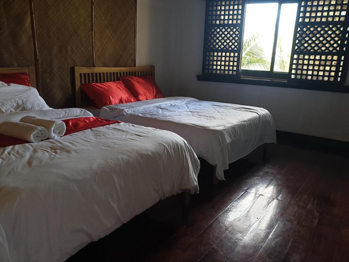 Miley Lodging Restobar New Busuanga Kültér fotó